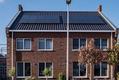 Btw-tarief voor zonnepanelen, warmtepompen en zonneboilers naar 6% voor alle woningen
