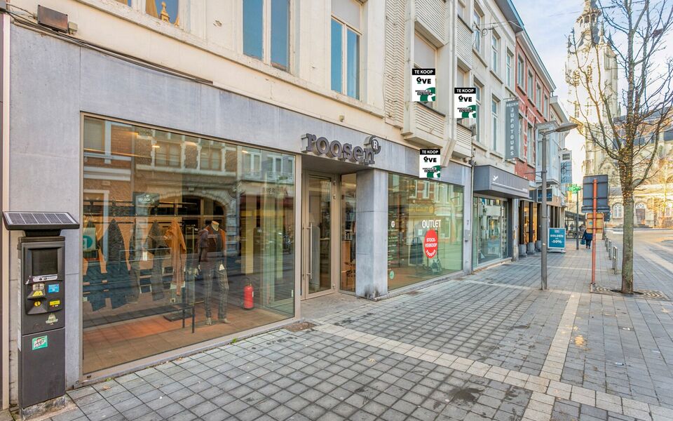 Commerci&euml;le building te huur in Tienen