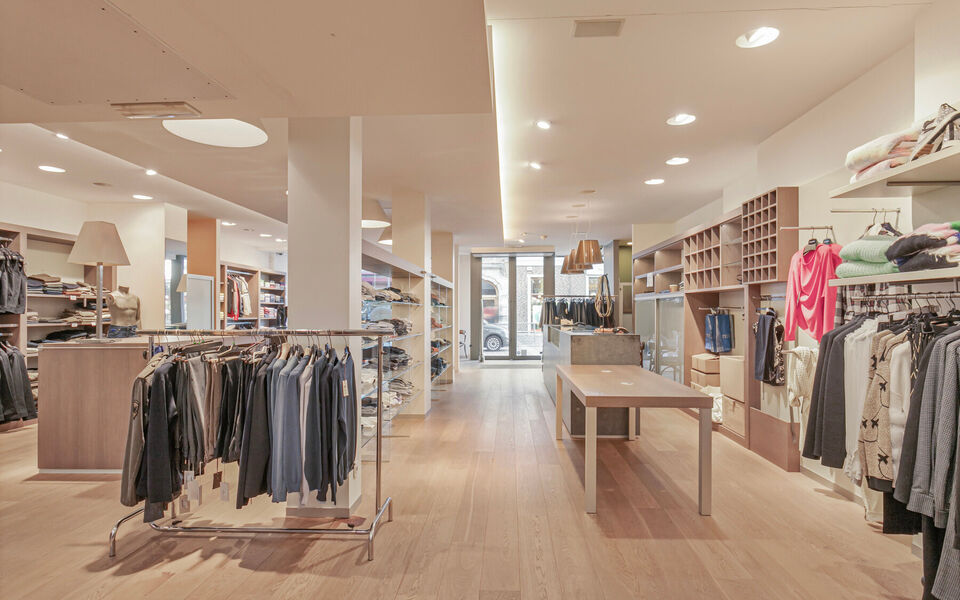 Commerci&euml;le building te huur in Tienen