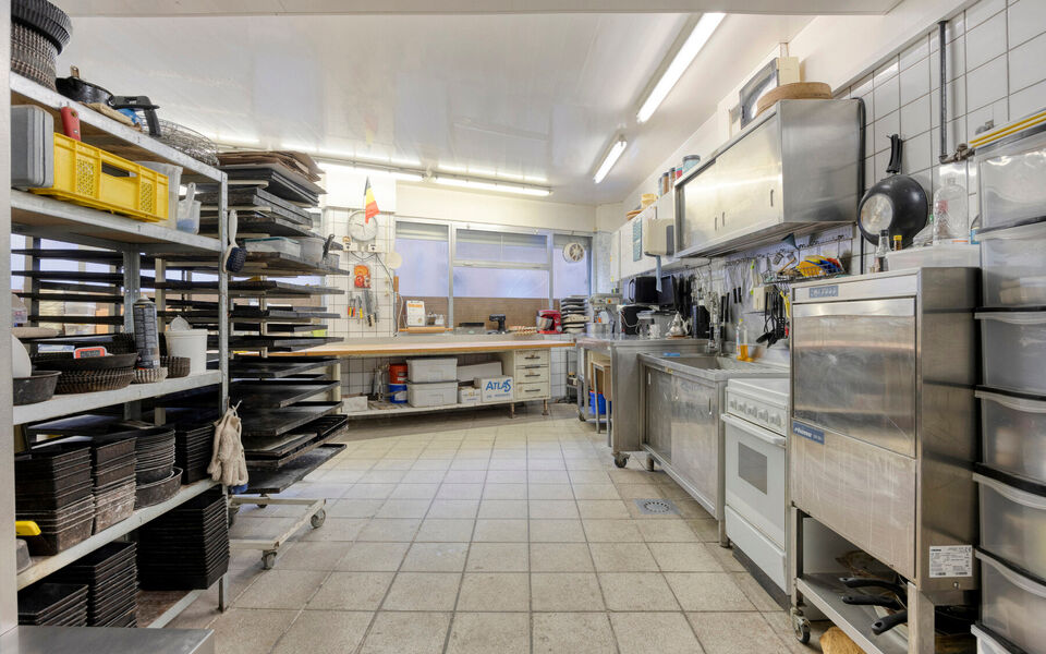 Gebouw voor gemengd gebruik te koop in Tienen