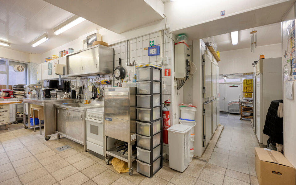 Gebouw voor gemengd gebruik te koop in Tienen