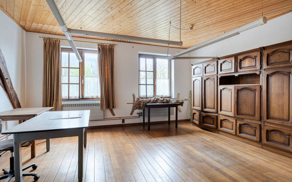 Gebouw voor gemengd gebruik te koop in Tienen