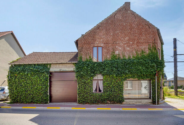 Gebouw voor gemengd gebruik te koop in Sint-Joris-Weert